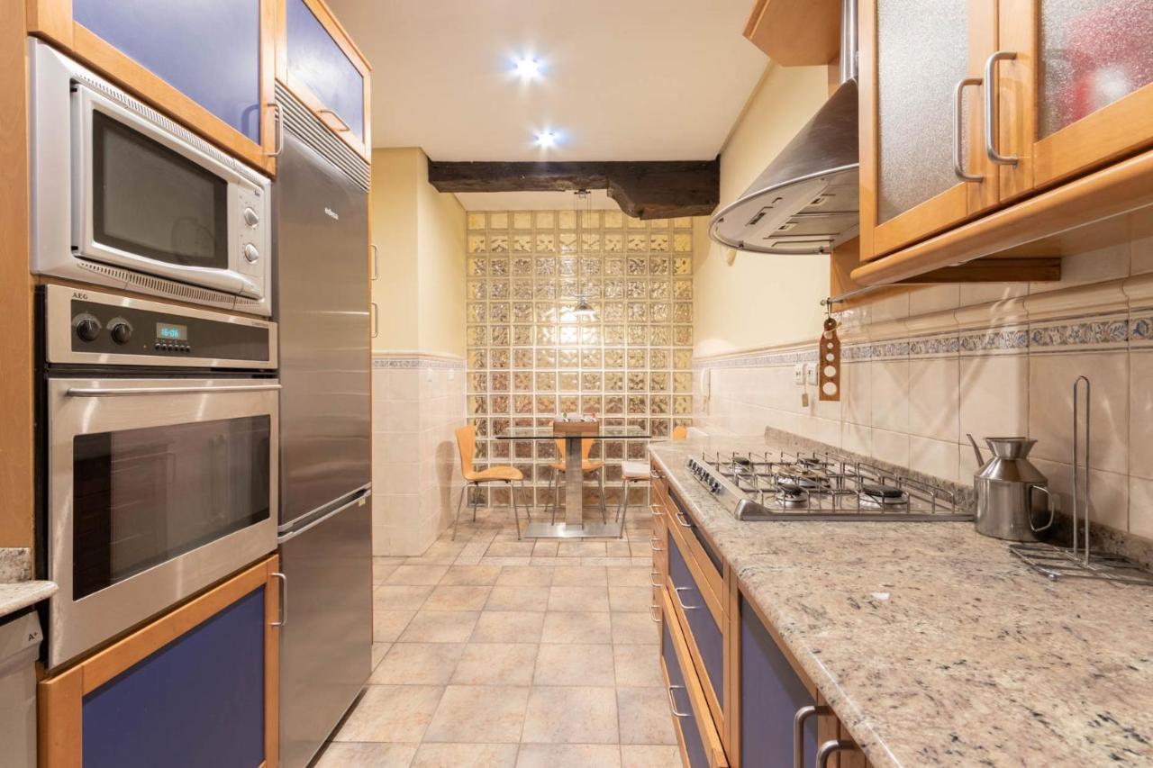 Apartamento turistíco Casco viejo tradición pinchos y gastronomía Bilbau Exterior foto